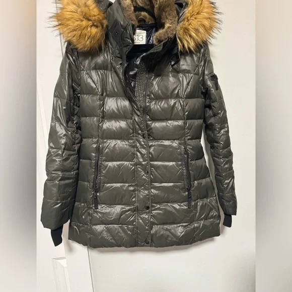 S13 Brand Women's Olive Green Puffer Jacket with Faux Fur Hood - Picture 1 of 7